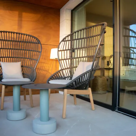 Hotel apartamentowy Tensuites - Adults Only