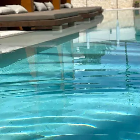 Tensuites - Adults Only 4* מספאלומס