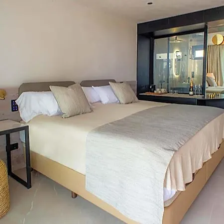 מלון דירות Tensuites - Adults Only 4*