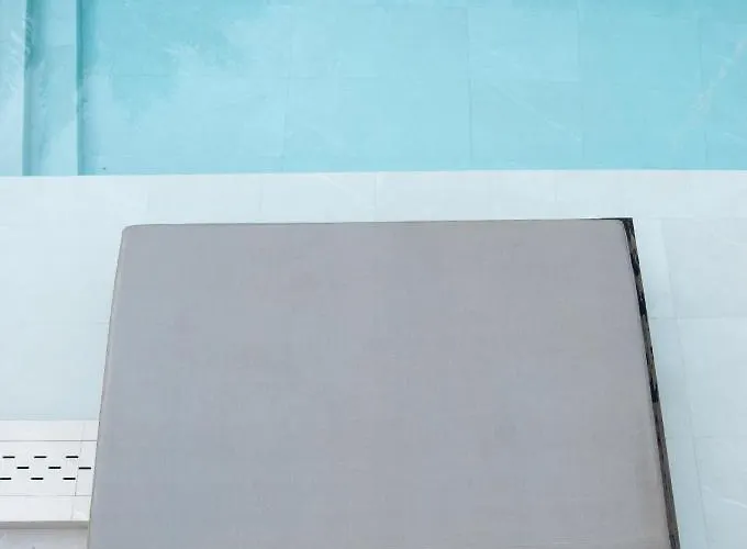 Hotel apartamentowy Tensuites - Adults Only