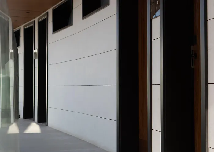 Tensuites - Adults Only